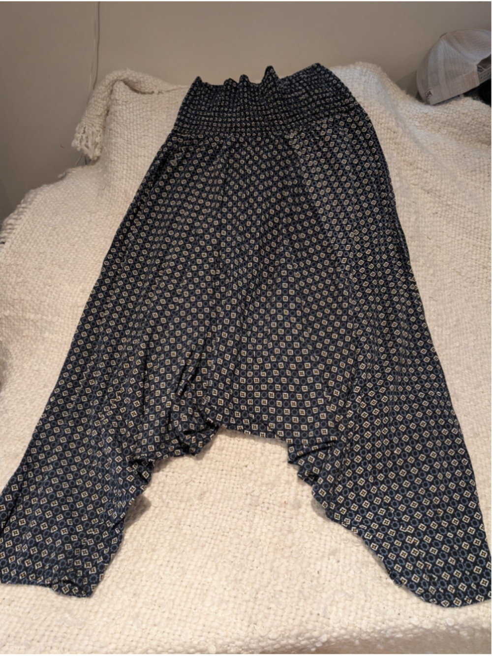 Women's Guru Harem Pants Size S Blue White Geometric Print